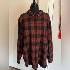 Wildfang essential flannel!